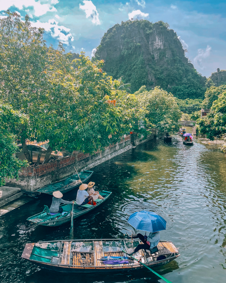 Rowboat in Ninh Binh, Vietnam